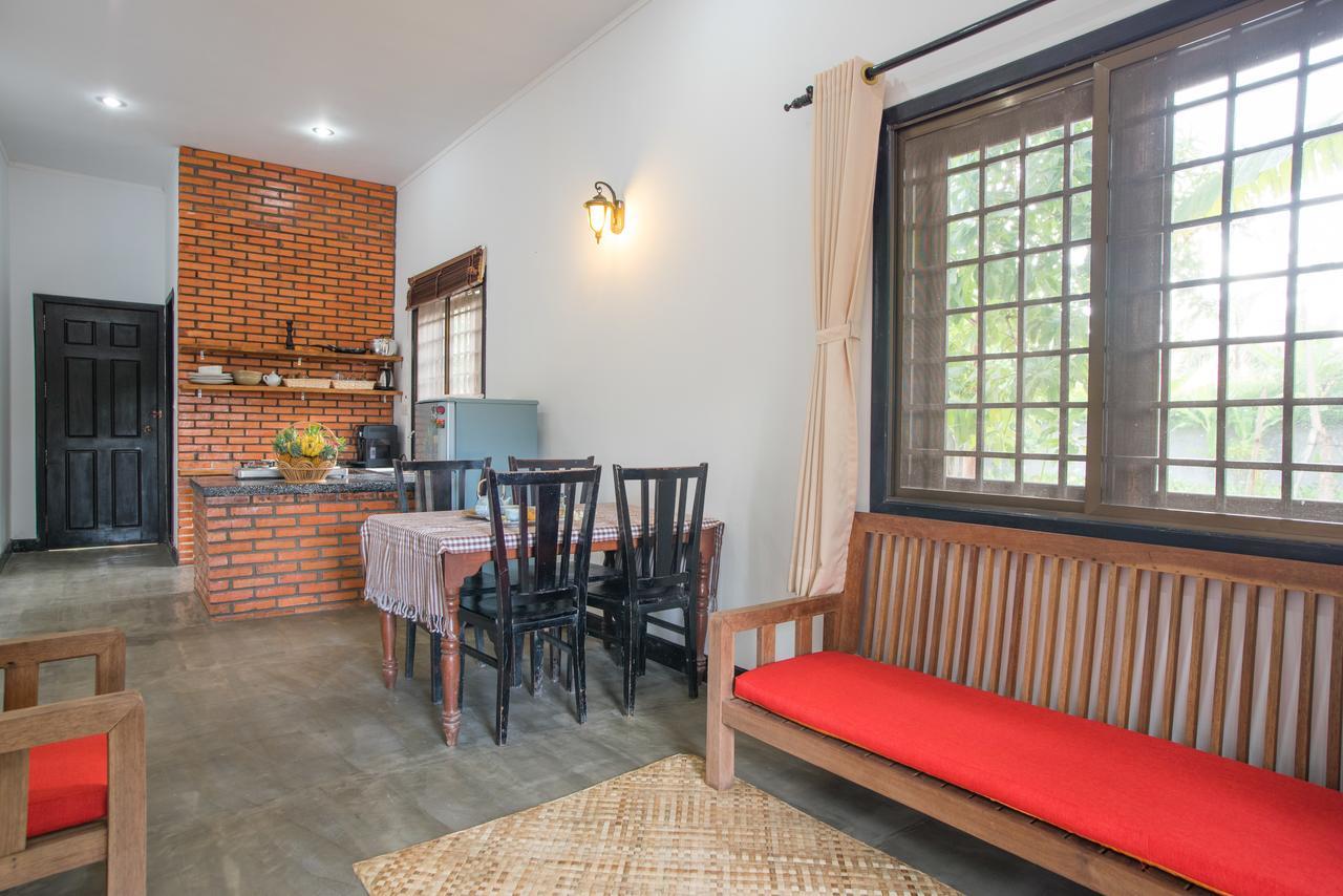 The Orientation Lodge Siem Reap Exterior photo